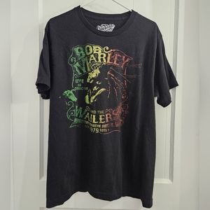 Old Navy Collectibles Bob Marley and the Wailers Tshirt